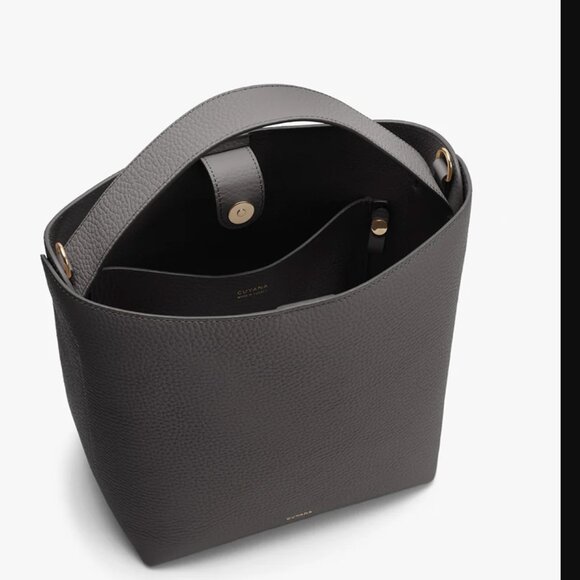 Cuyana Linea Bucket Bag in Charcoal Pebbled Leather - Picture 13 of 13